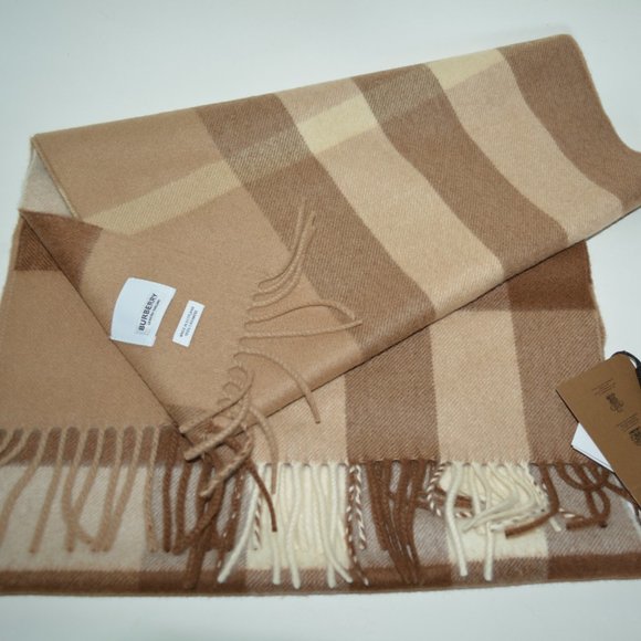 NWT BURBERRY LARGE HALF MEGA CHECK 100% CASHMERE CHECK SCARF - Picture 6 of 9